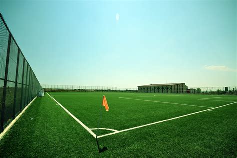 Futbol Sahası Kurulum ve Bakımı